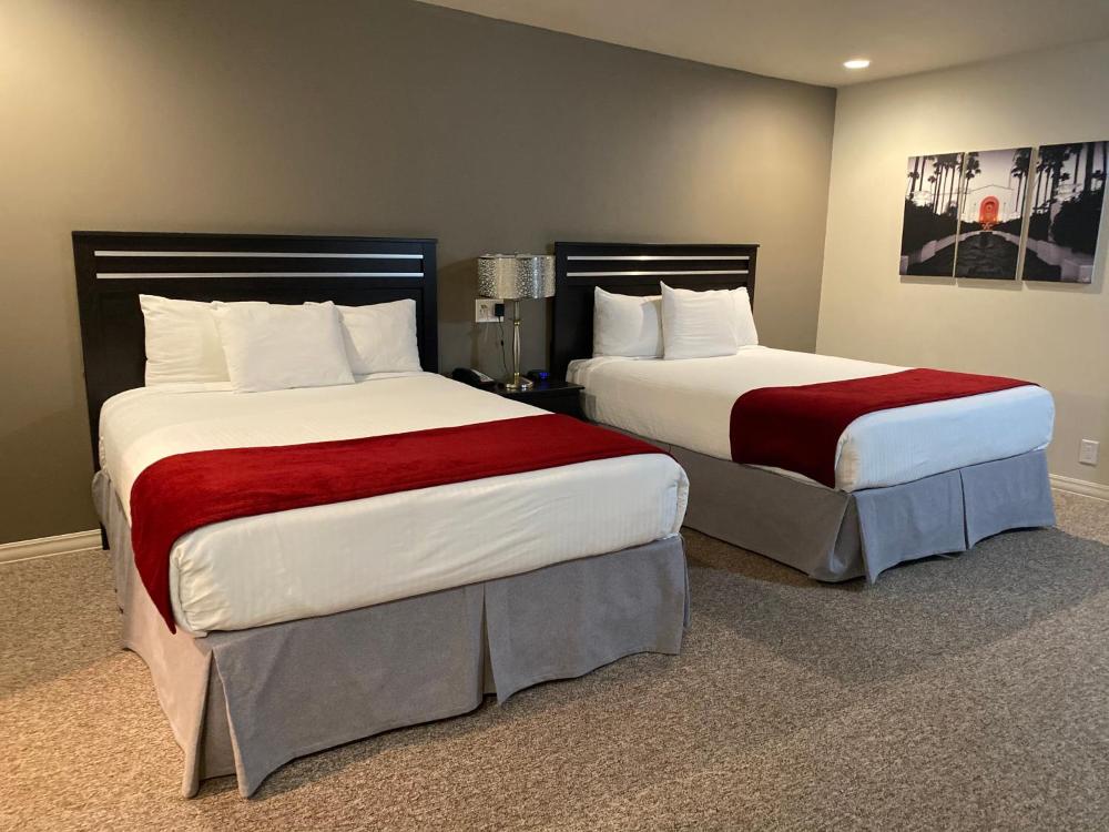 Deluxe Double Room interior